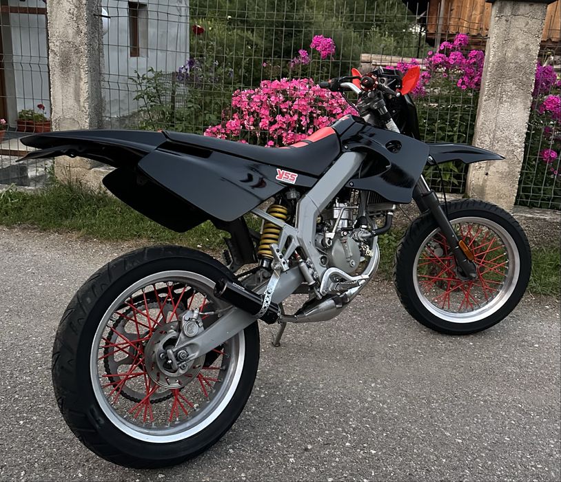 Supermoto / Cross Derbi senda SM ( Ktm rieju honda aprilia yamaha )