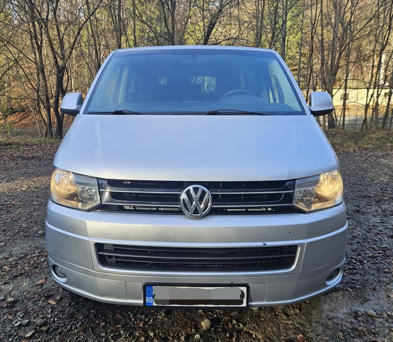Volkswagen VW Caravelle T5 Facelift lung – 2013
2.0 TDI • 140 CP • 4MO