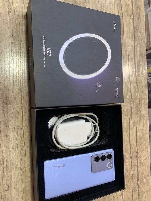 Vivo V27   256Gb