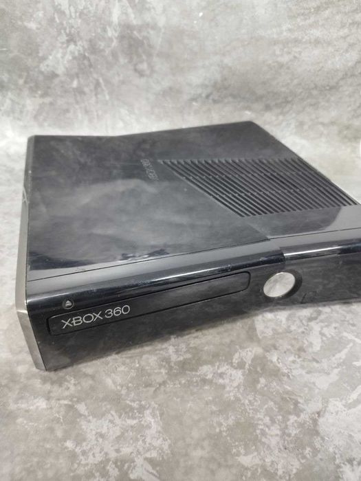 Xbox 360 (лот 728931 г. Кокшетау, ул. Абая 128, 21)
