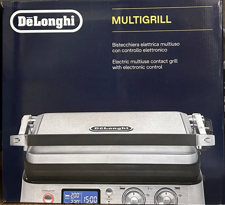 Вафельница от бренда Delonghi.