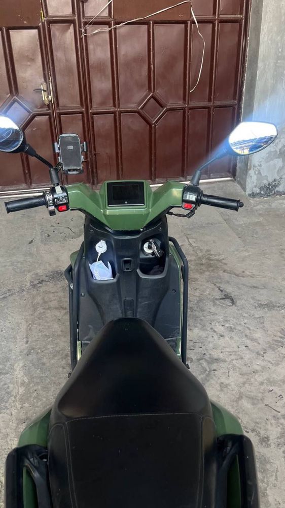 Skuter Tank 2024