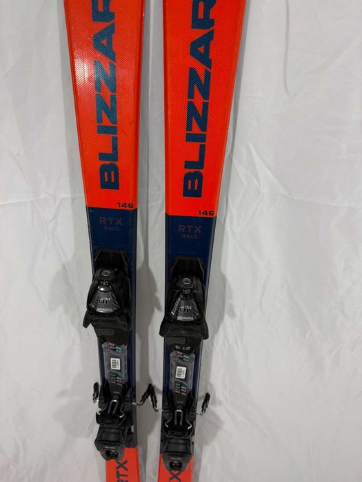 Ski schi carve Blizzard RTX Race 146cm