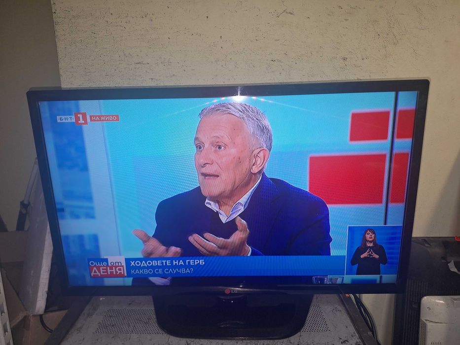 32" LED TV LG телевизор работещ безпроблемно