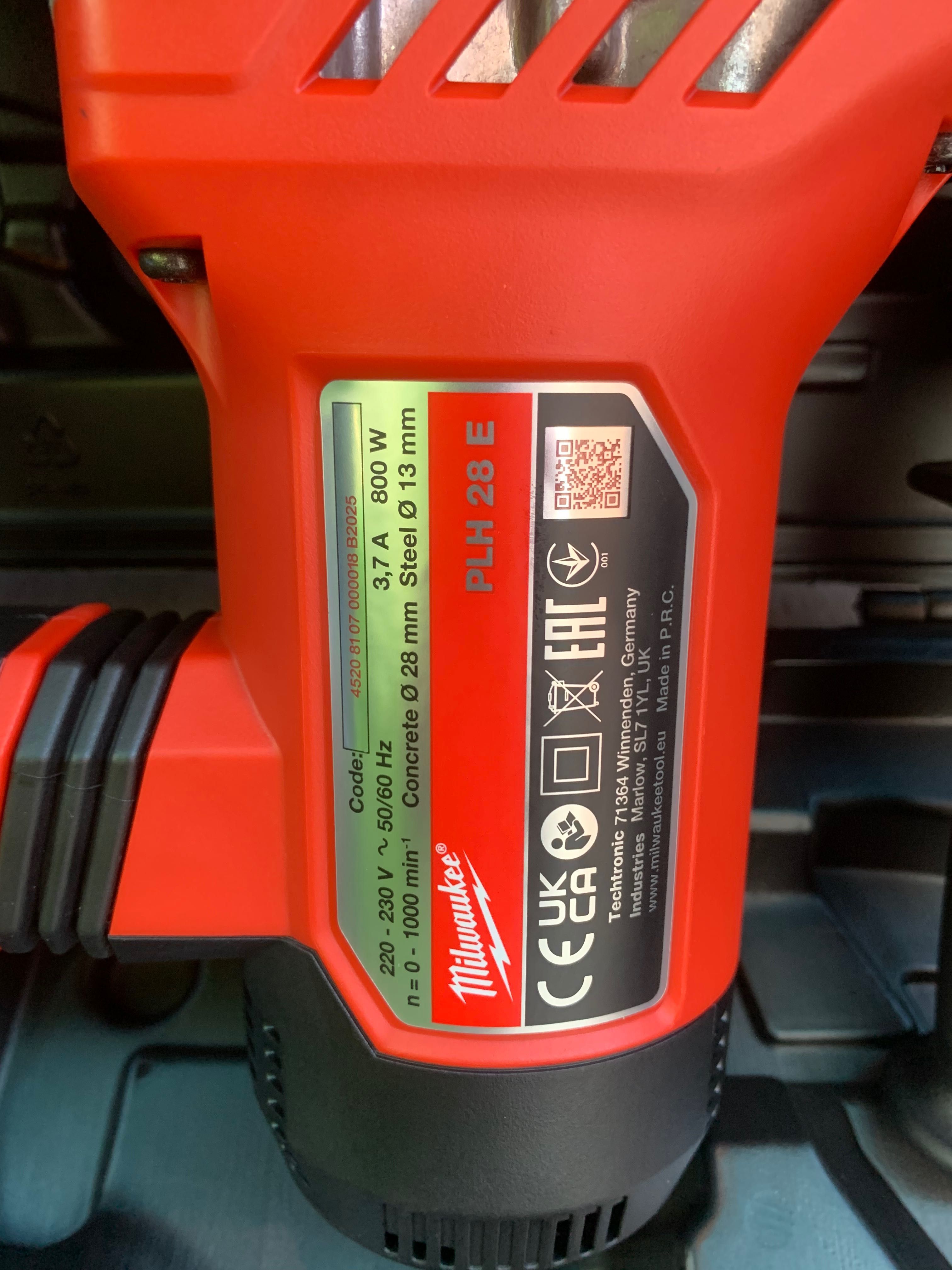 Ciocan rotopercutor Milwaukee