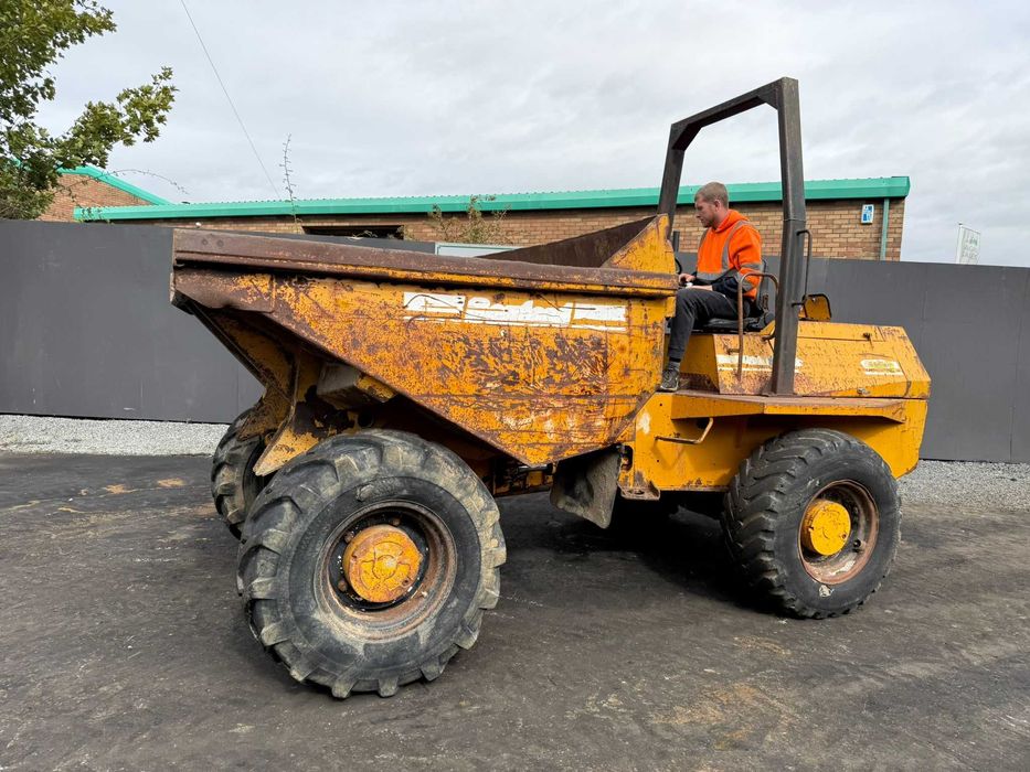 Dumper articulat Benford 6000