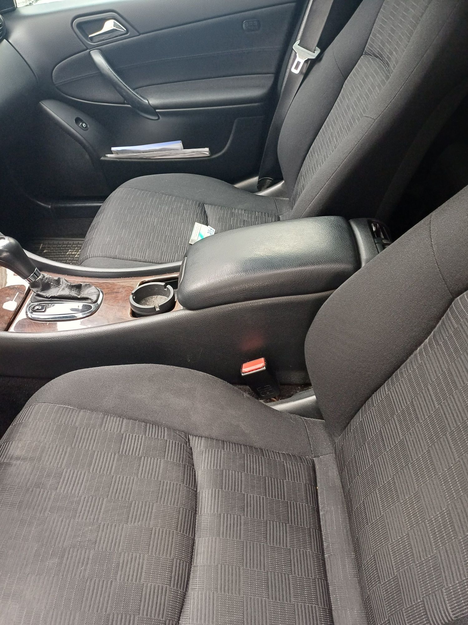 Мерцедес c220 cdi,150 конски сили,2005 година,най здравия двигател,