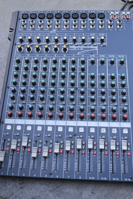 Mixer Yamaha MG 166 C USB