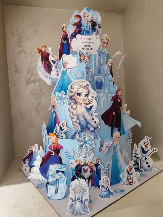 Бутафорна торта на 4 етажа