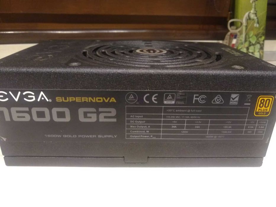 Захранване EVGA 1600 G2 SuperNova