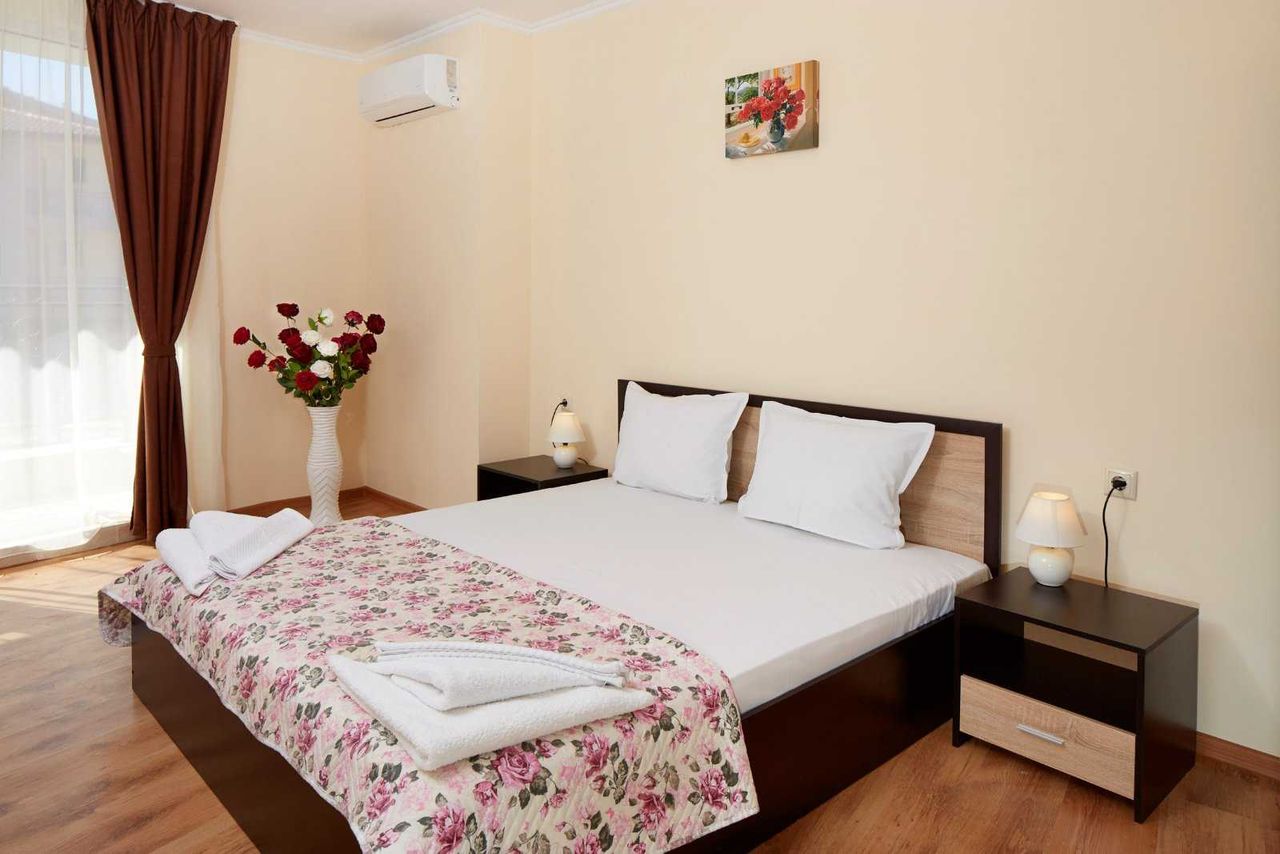 Продава се Тристаен апартамент в Несебър - 79 кв.м за 1595 €/кв.м - Снимка #14