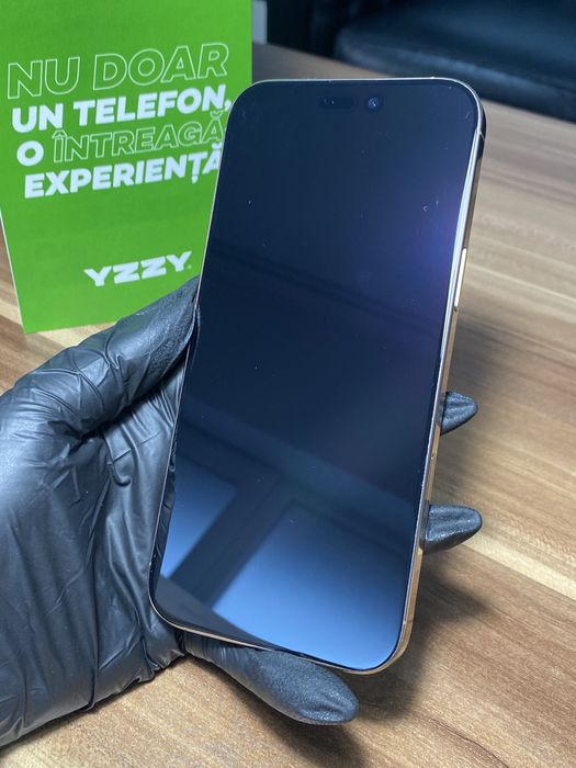 iPhone 16 Pro Max / 256 GB / Sănătate baterie 100% / Foarte bun