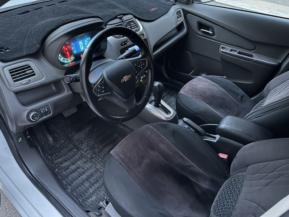 Cobalt 2022 4-pozitsiya Avtomat karobka sotiladi