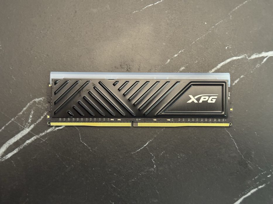 Memorie RAM 32GB 3600Mhz RGB