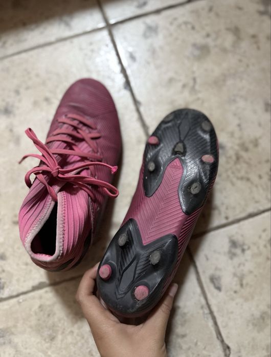 Оригинални футболни бутанки адидас