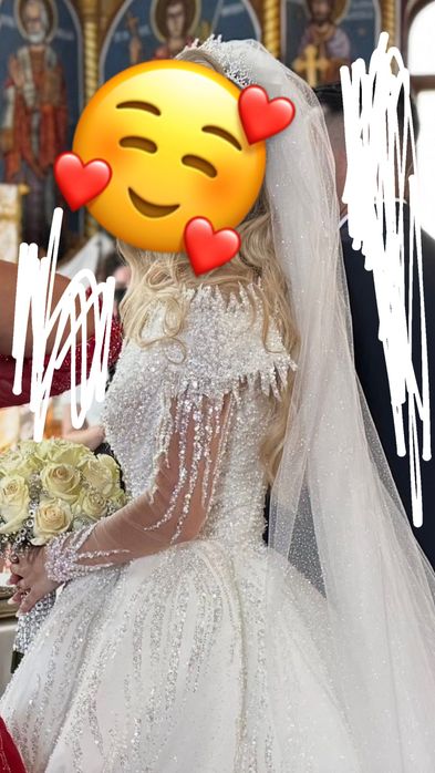 Vând rochie de mireasă