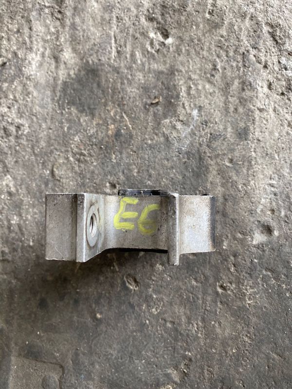Tampon motor antibalans euro 6 VOLVO V40 2012+ 31359652