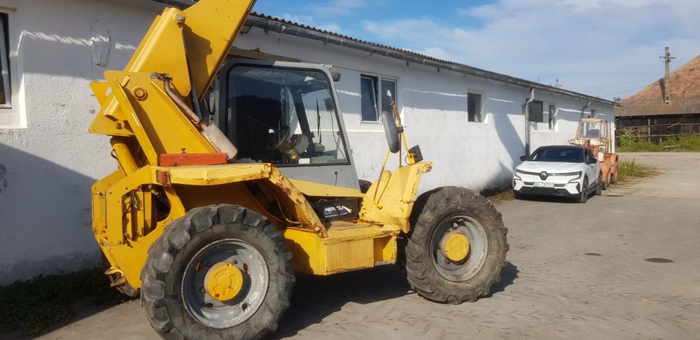 Incărcător telescopic JCB - 527-67 de 2.7 tone - Perkins