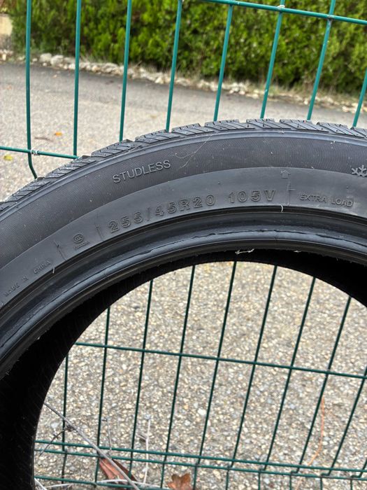 Зимни Гуми 20 Цола за джип