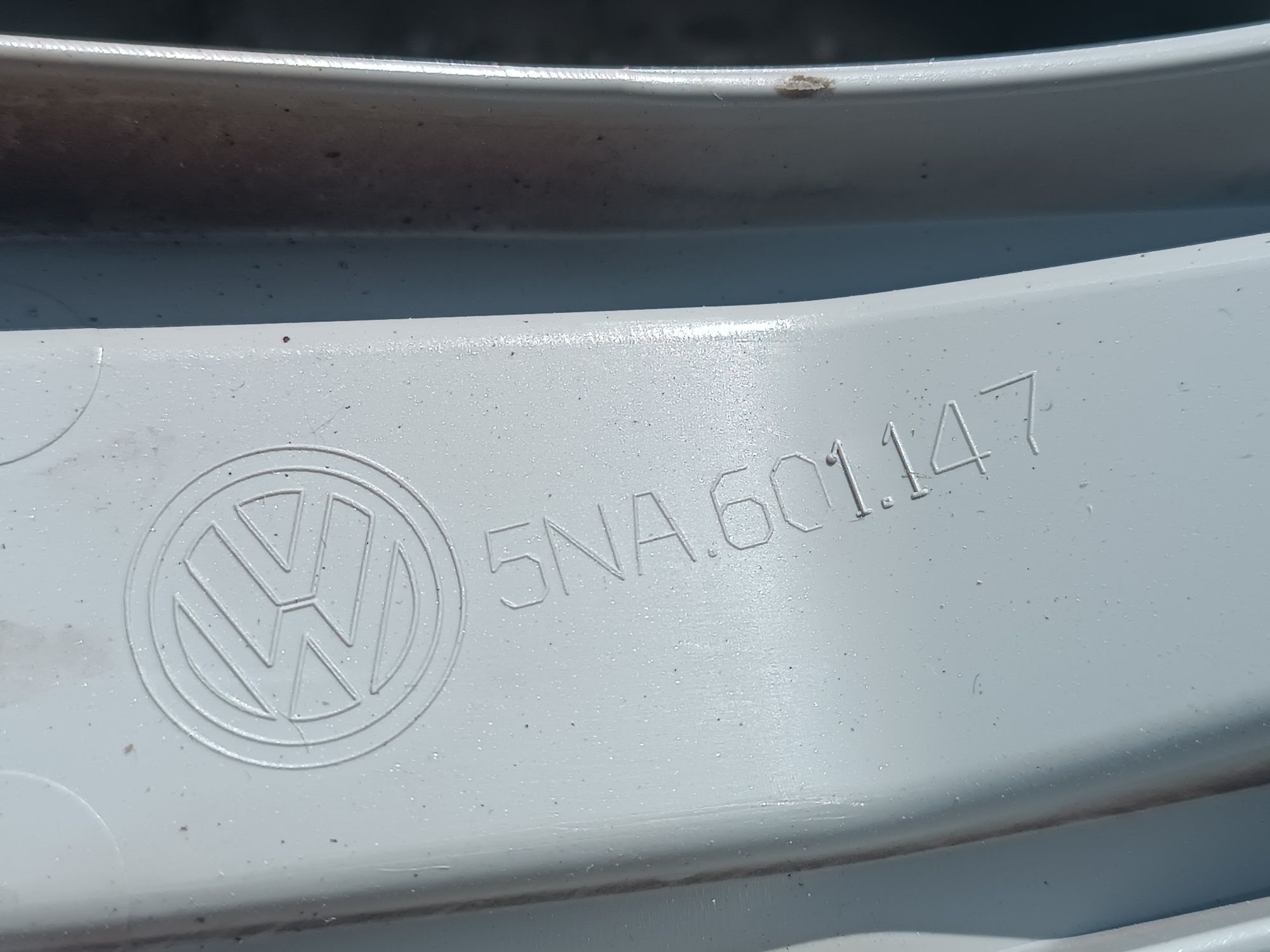 Оригинални тасове VW 17 цола
