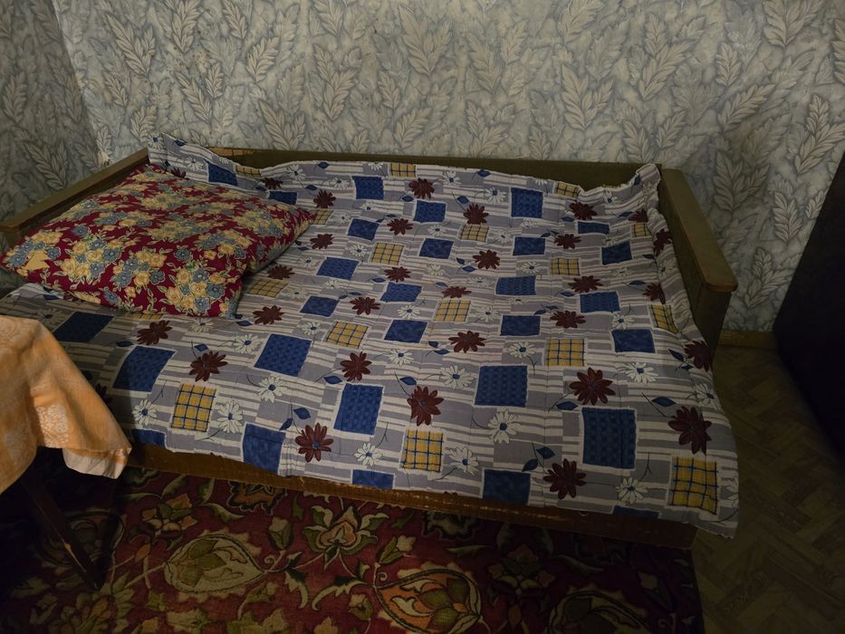 Отдам мебель б/у ,возле 10 школы