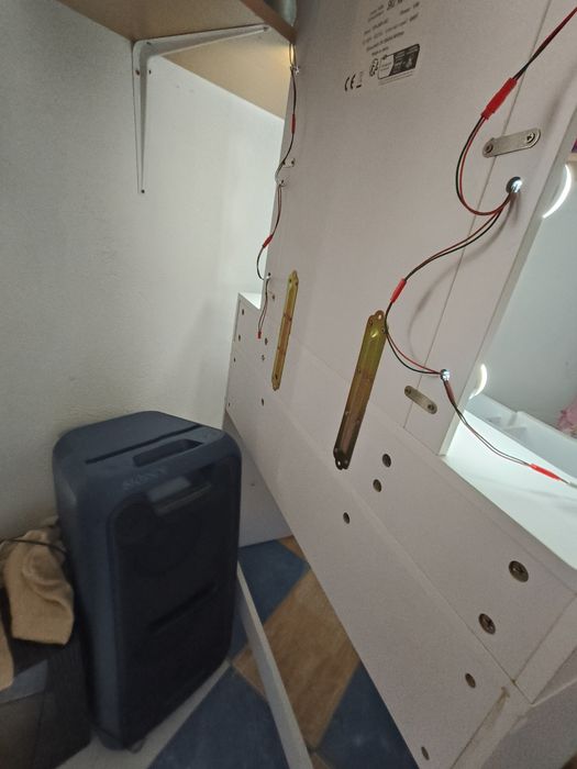 De vânzare masă de make-up