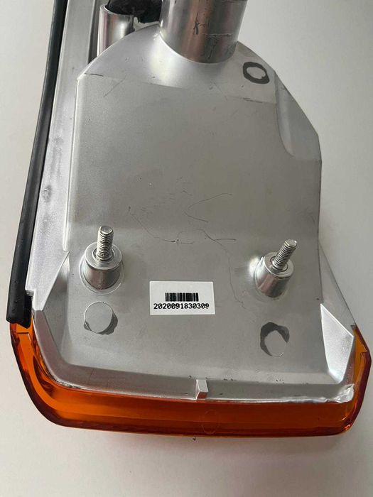 Semnalizare dreapta spate Iveco Daily 1999 2006