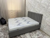 кровать двуспальная