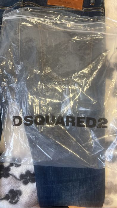 Vand Blugi DSQUARED2