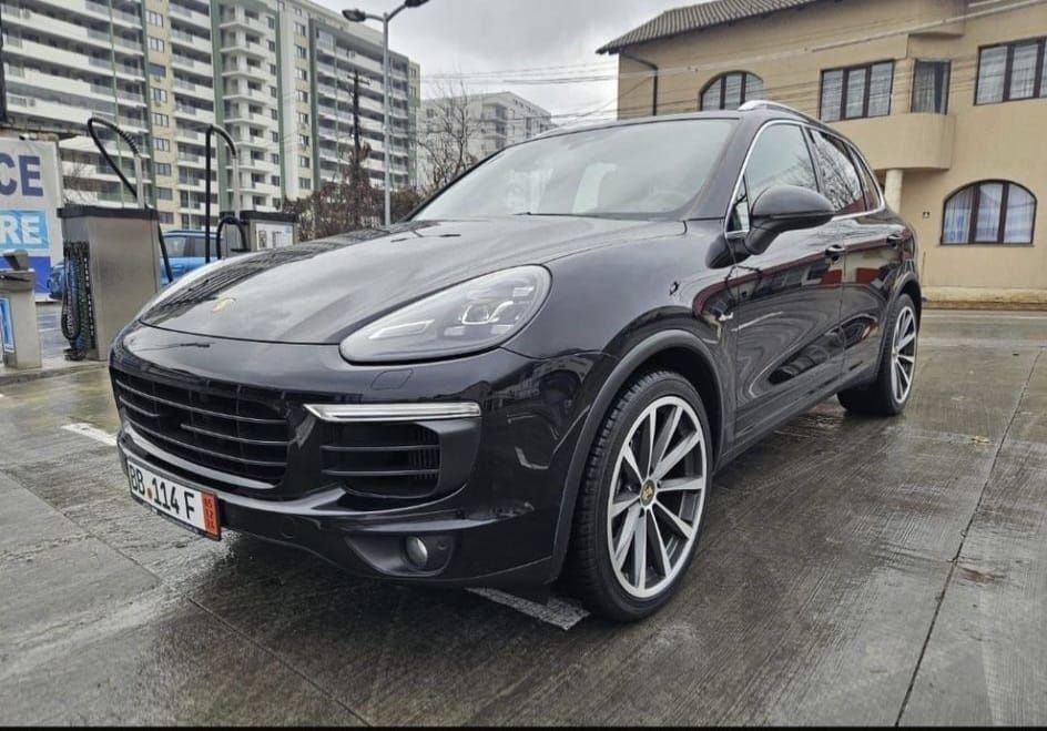 Porsche Cayenne 2017 3.0-262
