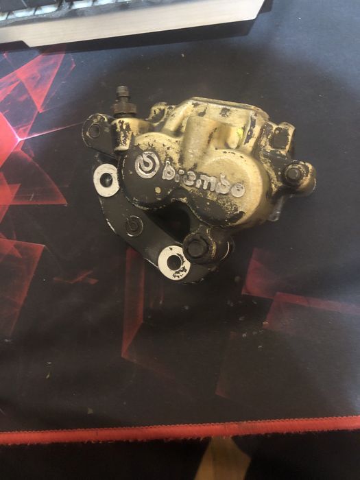 Etrier brembo ( yamaha yzf 125 yamaha wr 125 yamaha mt125 yamaha xt12