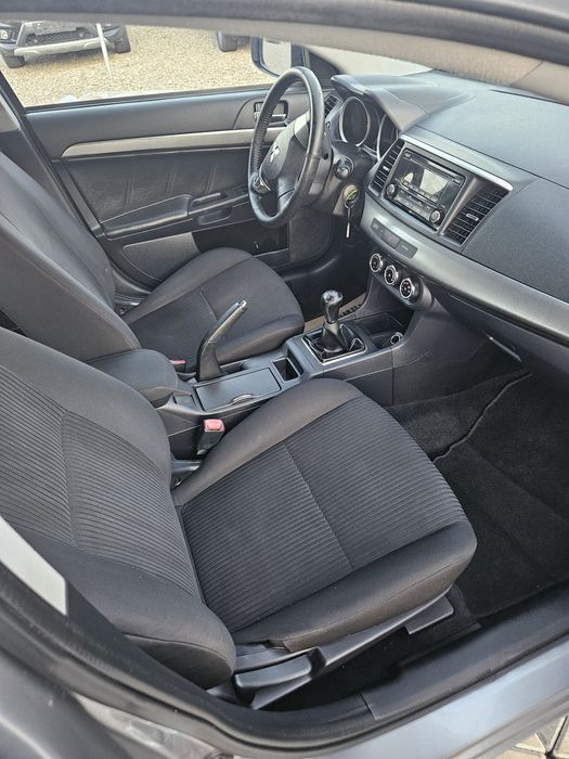 Mitsubishi Lancer  1.6 benzina euro 6 !
