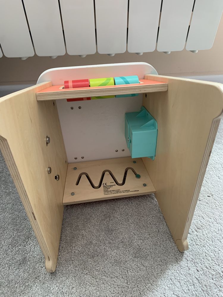 Детски занимателен център Hape