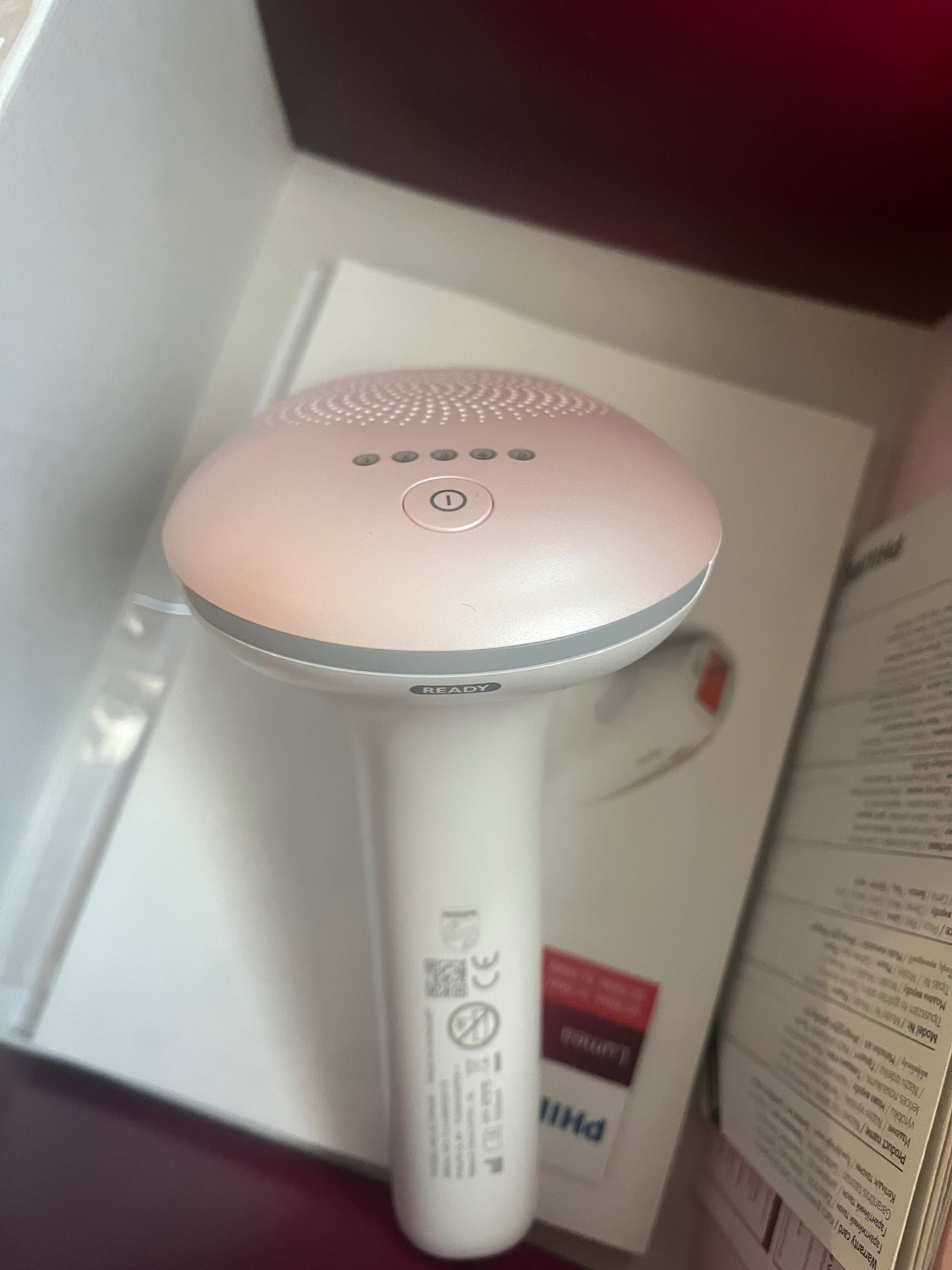Фотоепилатор Philips Lumea Advanced SC1994