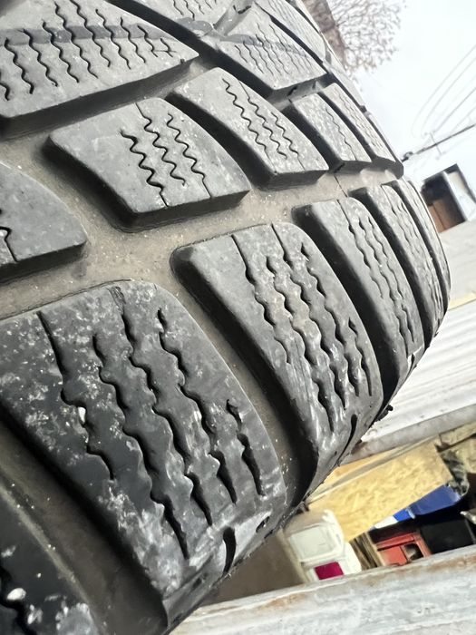 Roti iarna 225/55/17 bmw -dunlop 2021