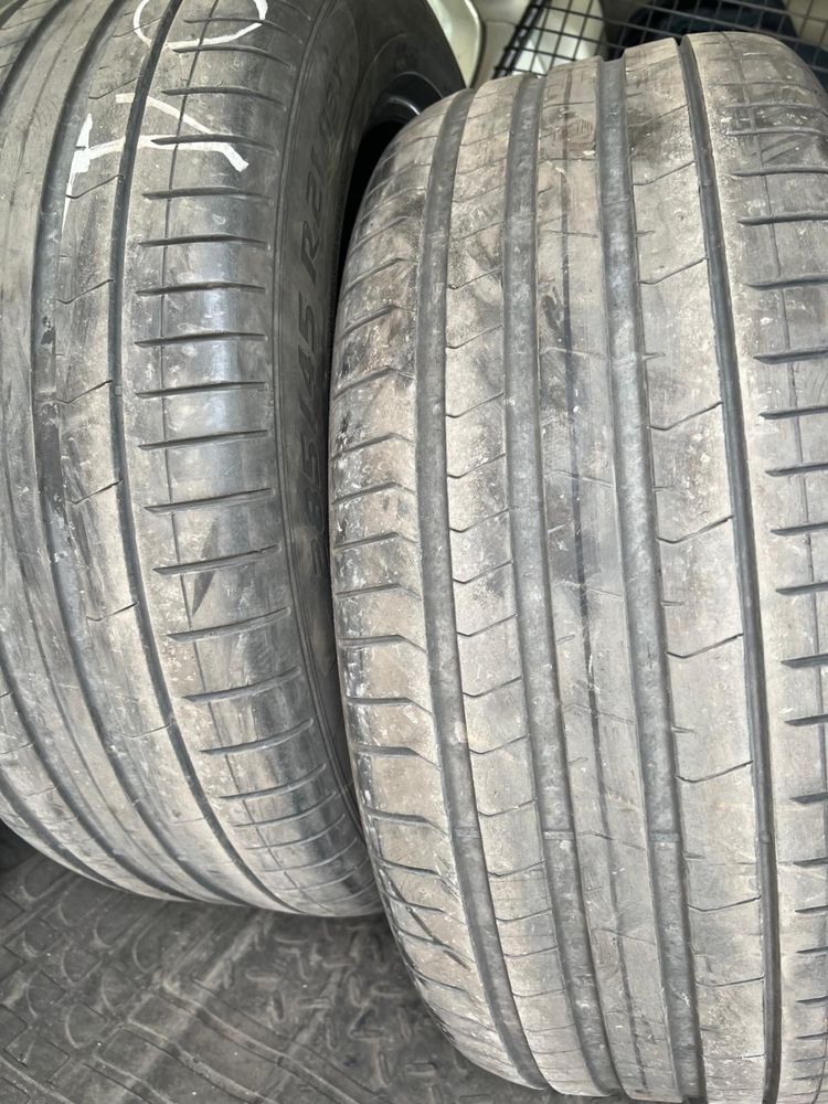 4 бр. летни гуми 285/45/21 Pirelli - Run Flat