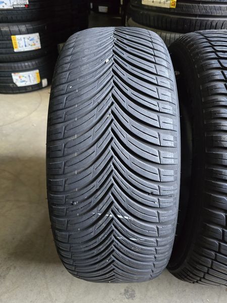 235/50/19 KLEBER 4бр