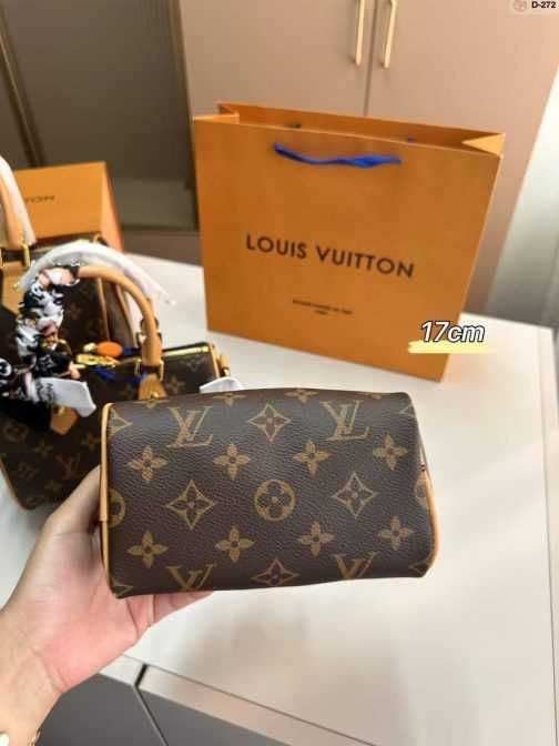 Geanta de mana dama Louis Vuitton 301