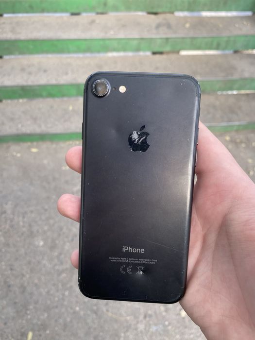 Iphone 7 128gb с коробкой