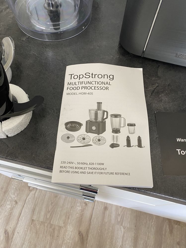 TopStrong Multifunctional food processor 1100 W