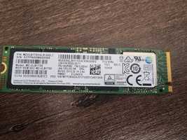 Samsung PM981 NVMe SSD - 1 TB, PCIe Gen3 x4