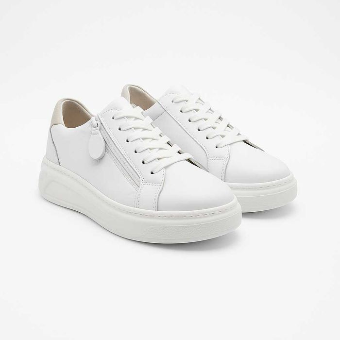 Дамски бели спортни обувки от естествена кожа с цип