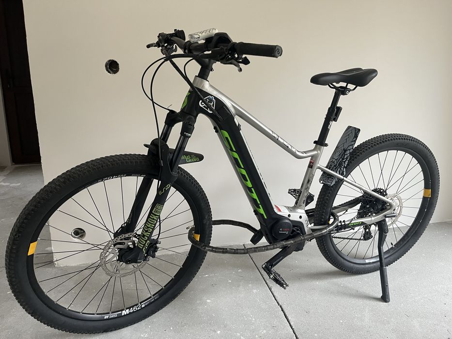 Електрически велосипед Scott