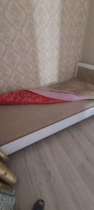 Продам кровать в идеальном состояние