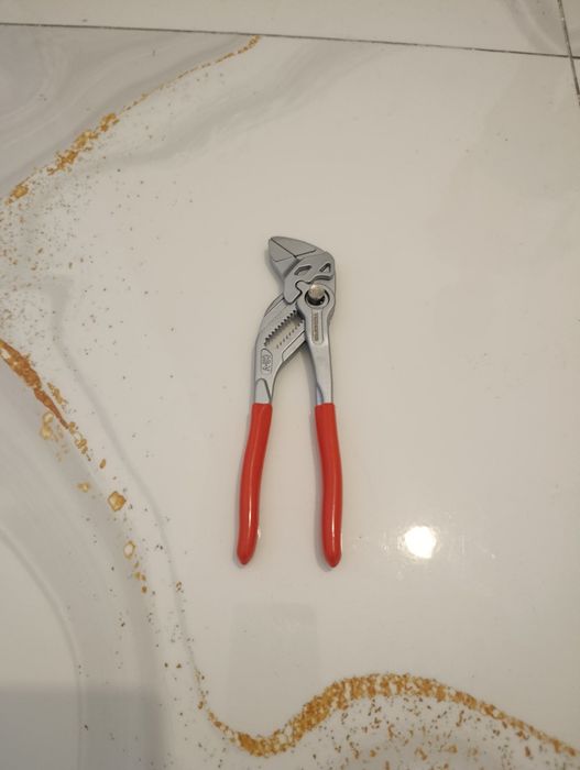 Миниатюрный цанговый ключ