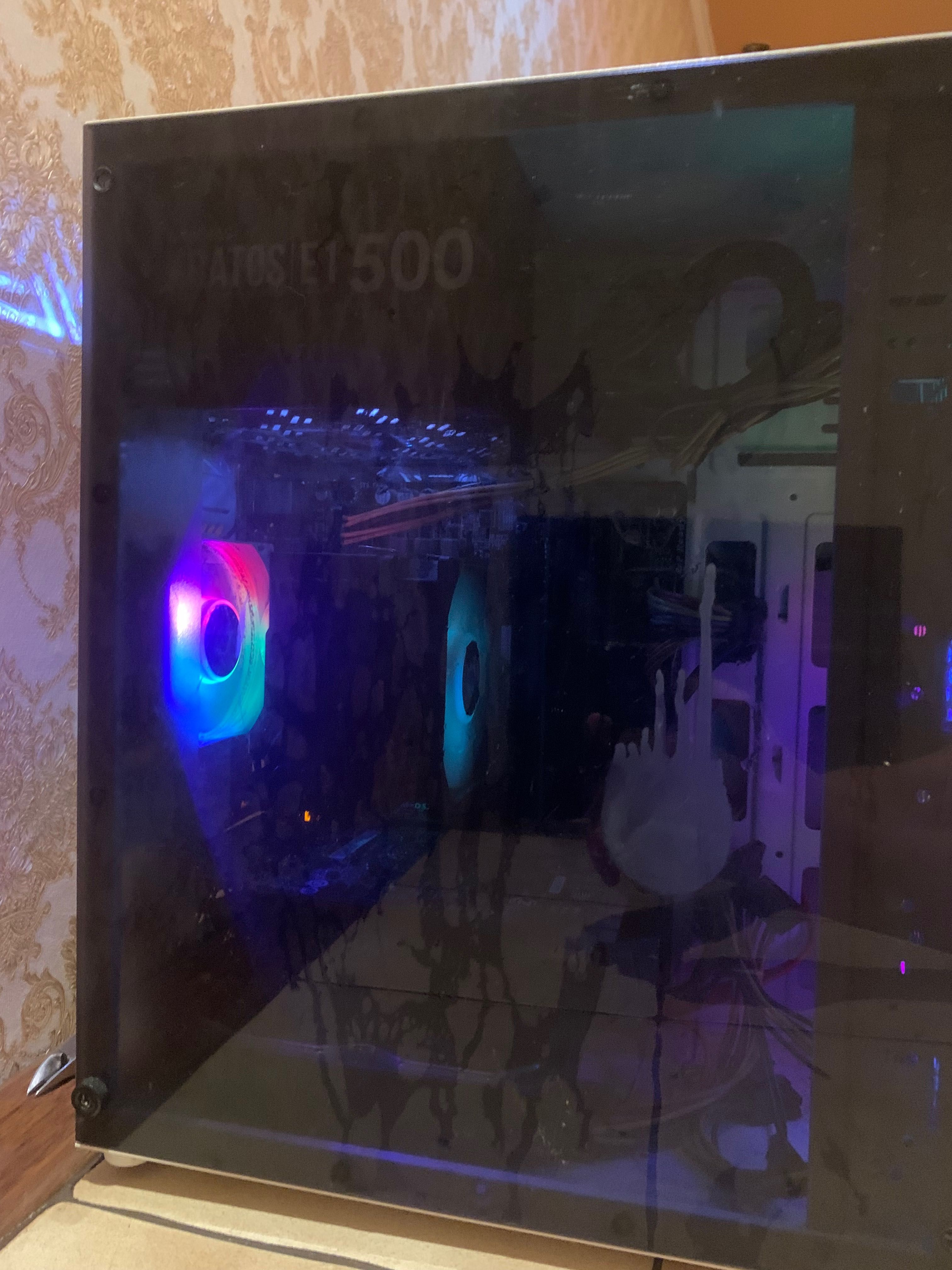 Vand Pc Gaming pret negociabil