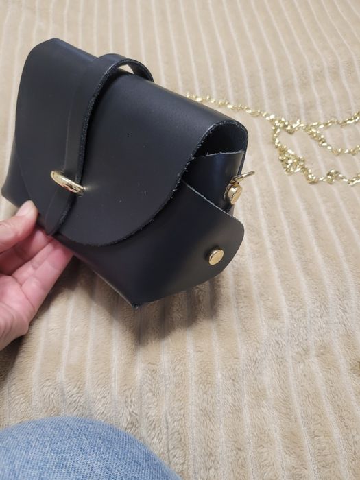 Продам сумку из натуральной кожи