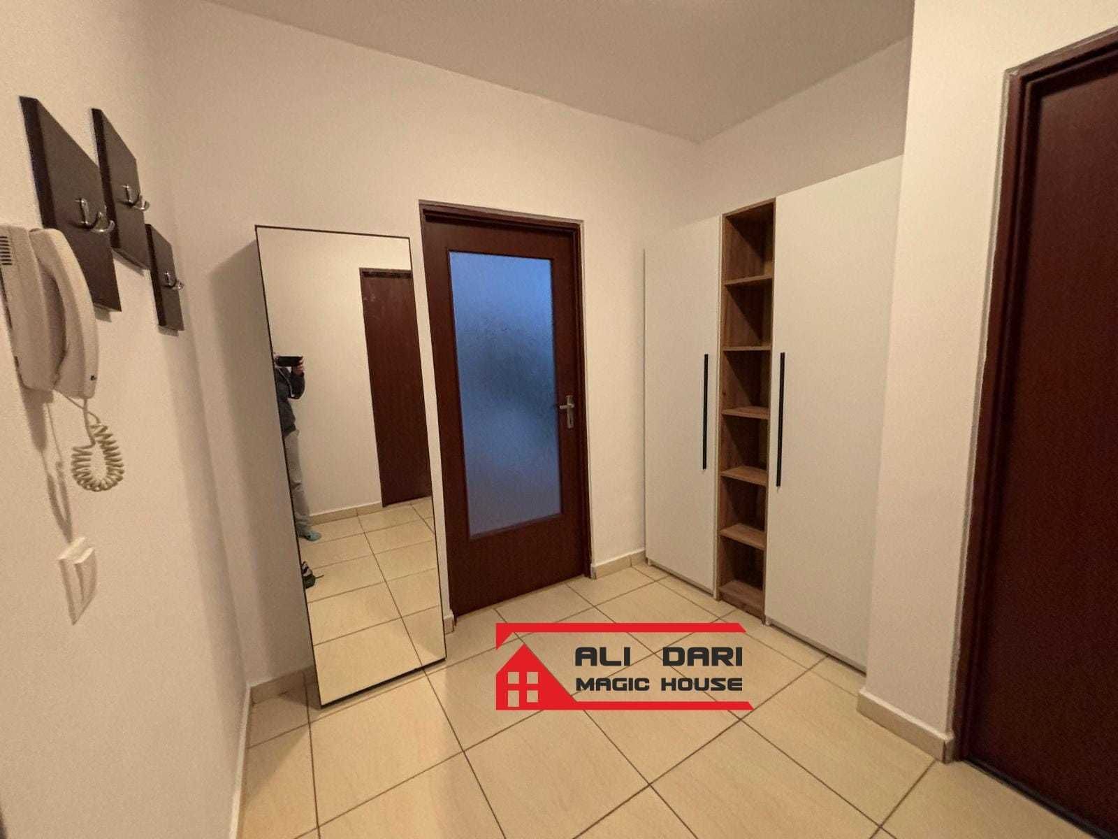 -De vanzare ! ! ! Apartament 2 camere 50 m²