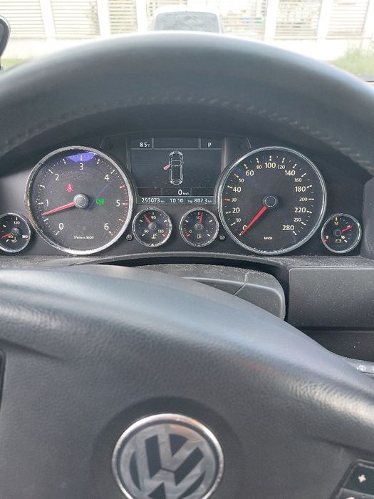 Volkswagen Touareg an 2009 3.0 TDI