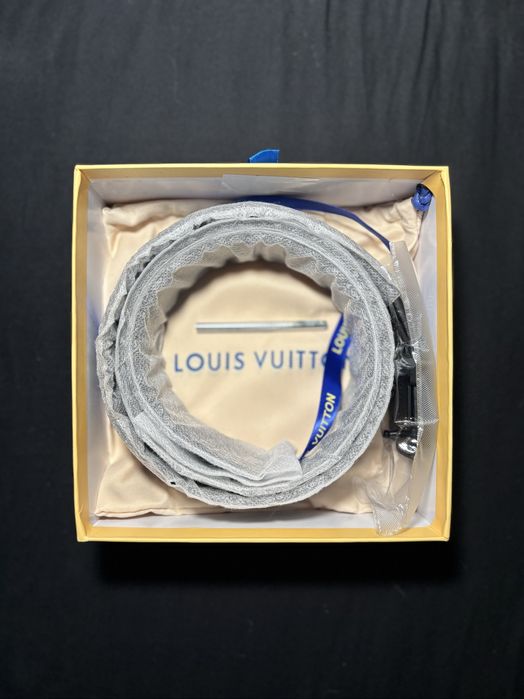 Louis Vuitton колан